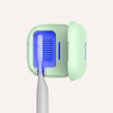 Portable Smart Toothbrush Sterilizer UV-C Light Sanitizer Case